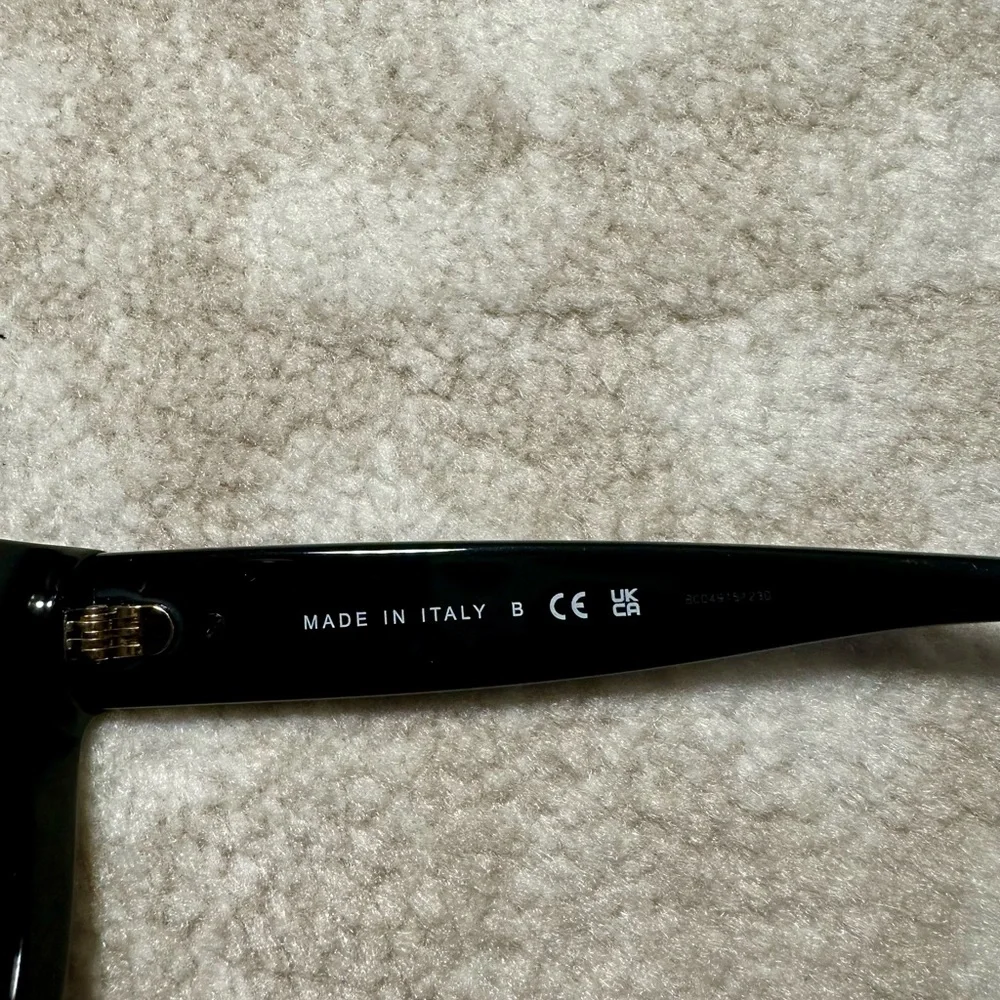 CHANEL Acetate Square CC Heart Sunglasses 5478-A Black - Picture 7 of 8